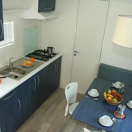 Campsite Happy Camp Mobile Homes In Village Baia Paradiso
